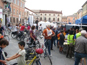 foto campagna targatura bici settembre 2012