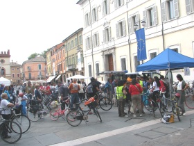 foto campagna targatura bici settembre 2012