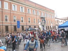 foto campagna targatura bici settembre 2012