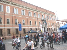 foto campagna targatura bici settembre 2012