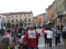 foto sciame di biciclette 2013