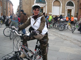 foto sciame di biciclette 2013