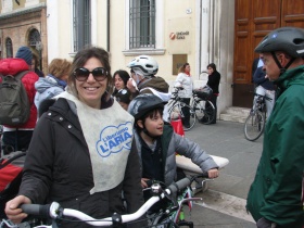 foto sciame di biciclette 2013