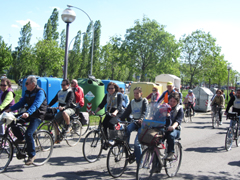 foto pedalata della liberazione 2012