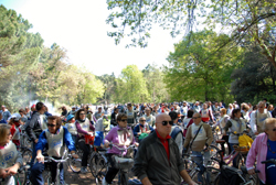 foto pedalata della liberazione 2012