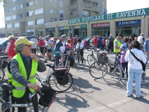 foto pedalata della liberazione 2013