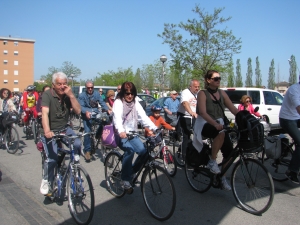 foto pedalata della liberazione 2013