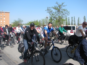 foto pedalata della liberazione 2013